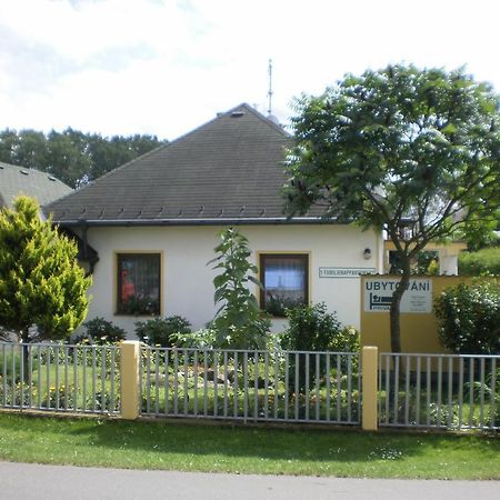 Apartamento Privat Buk 100 Jindřichův Hradec Exterior foto