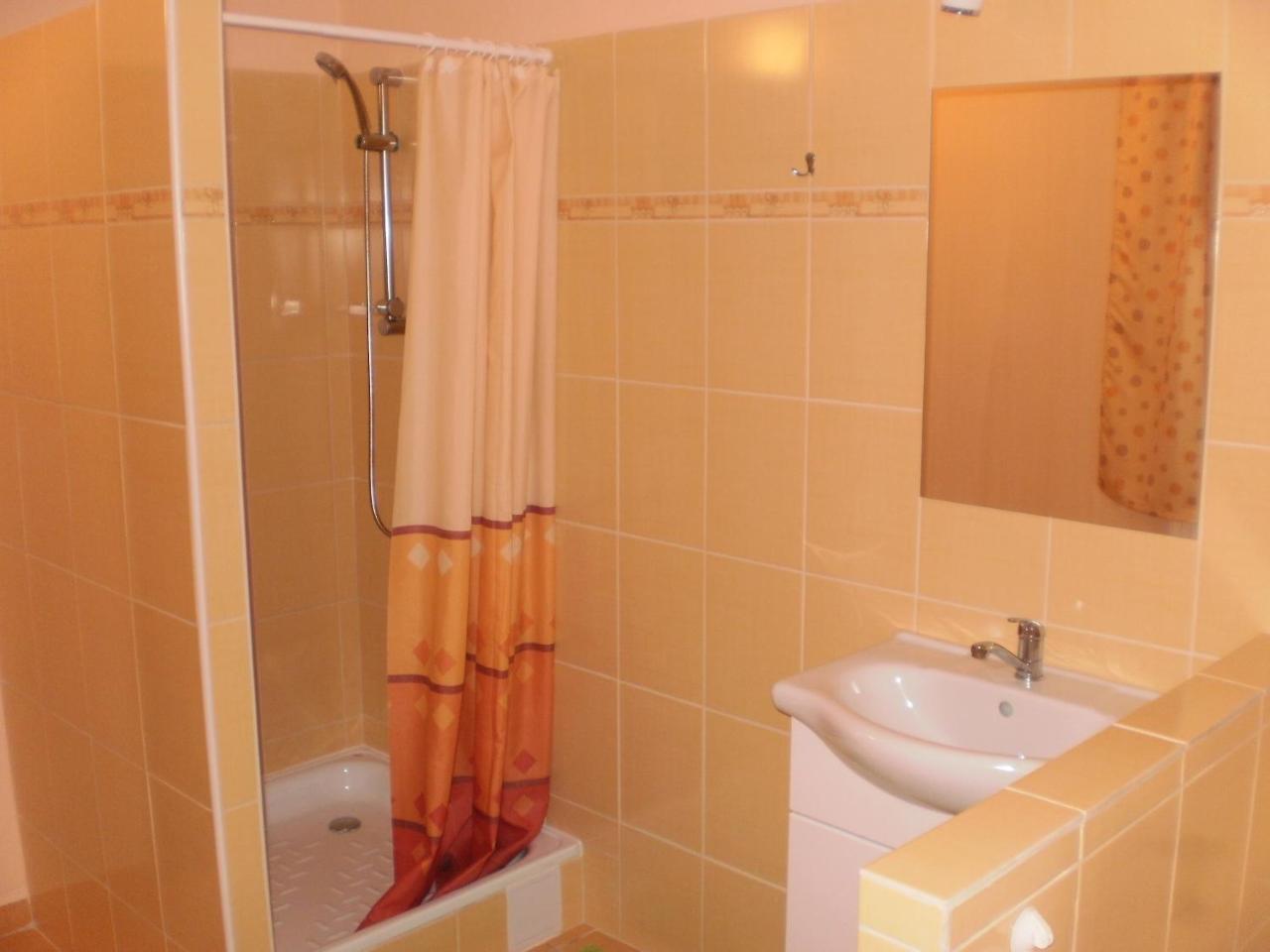 Apartamento Privat Buk 100 Jindřichův Hradec Exterior foto